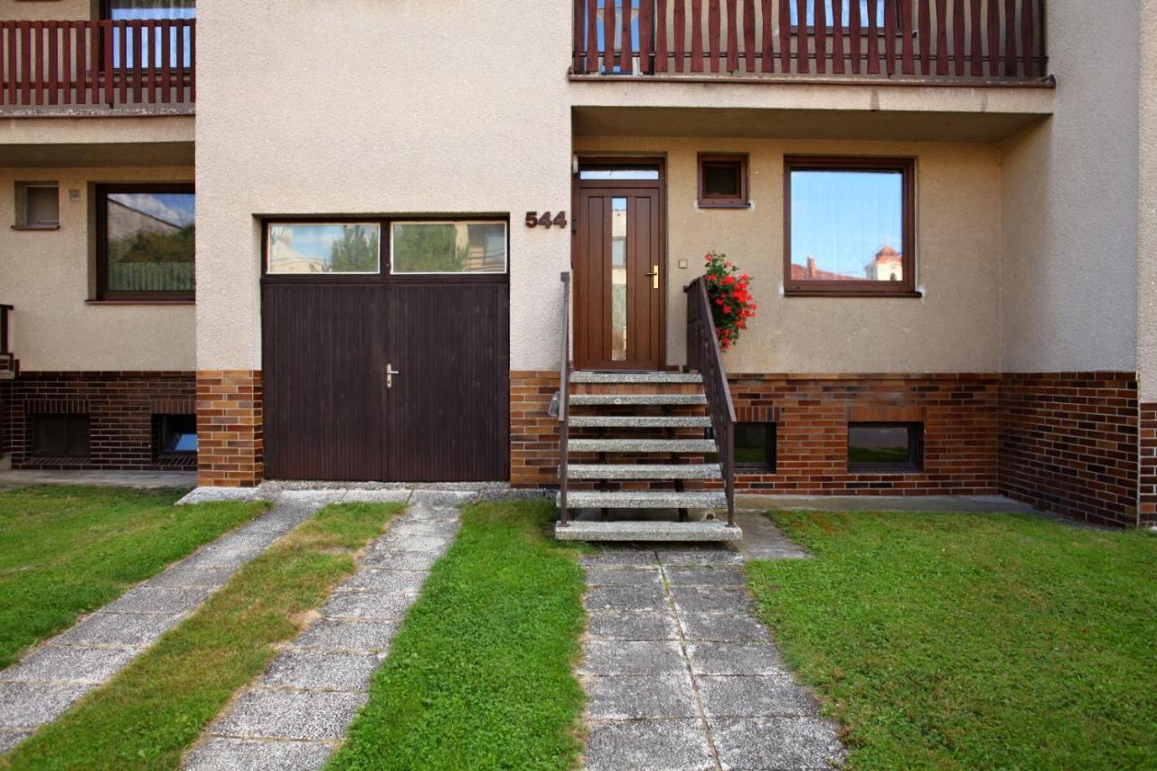 Dum V Ceskem Raji Villa Dolní Bousov Buitenkant foto