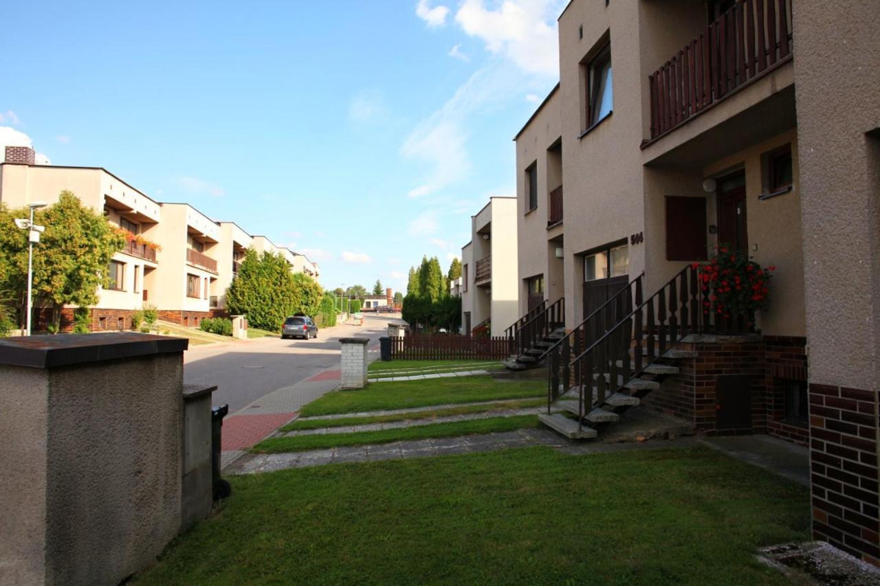 Dum V Ceskem Raji Villa Dolní Bousov Buitenkant foto